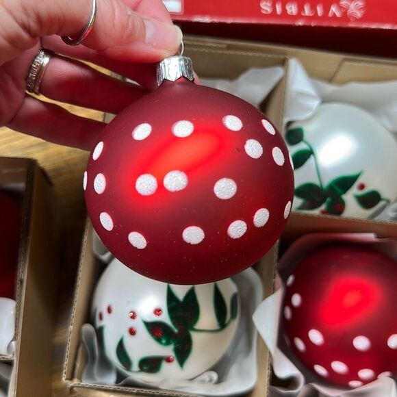 Vitbis Christmas Vintage Glass Ornaments with Crown set of 4 Made in Poland - Picture 5 of 9